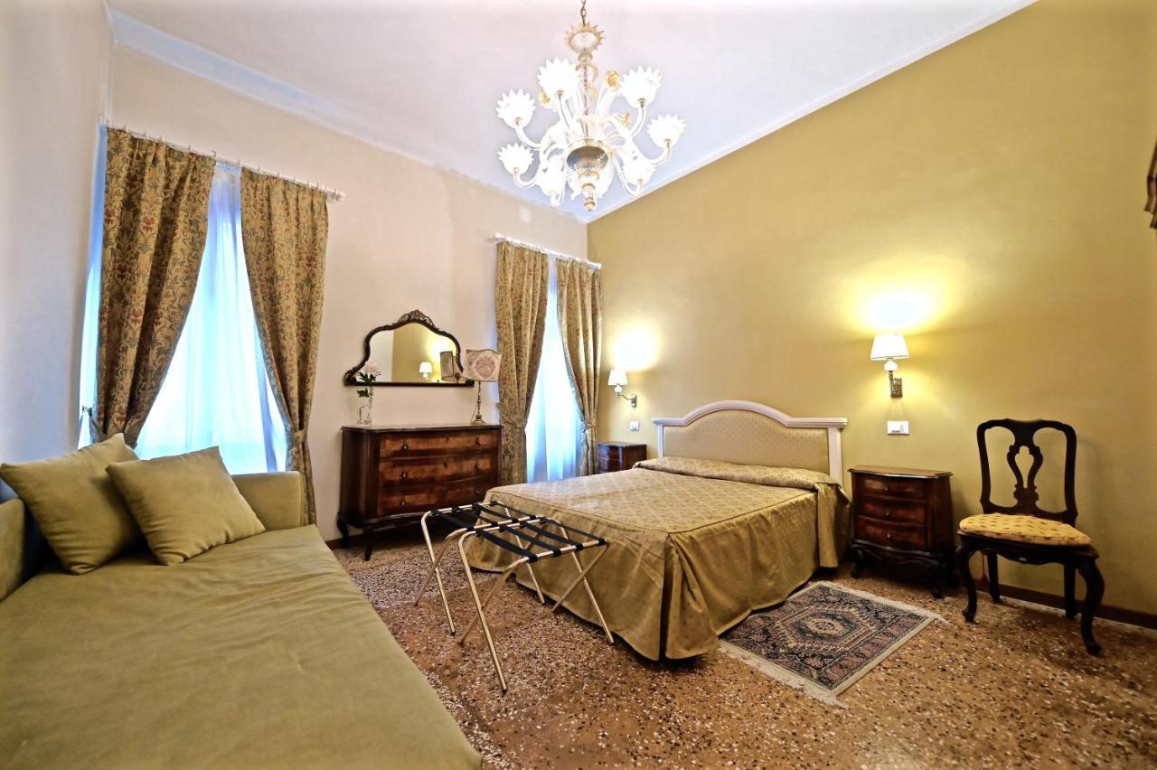 Chandeliers Apartment Venedig Eksteriør billede